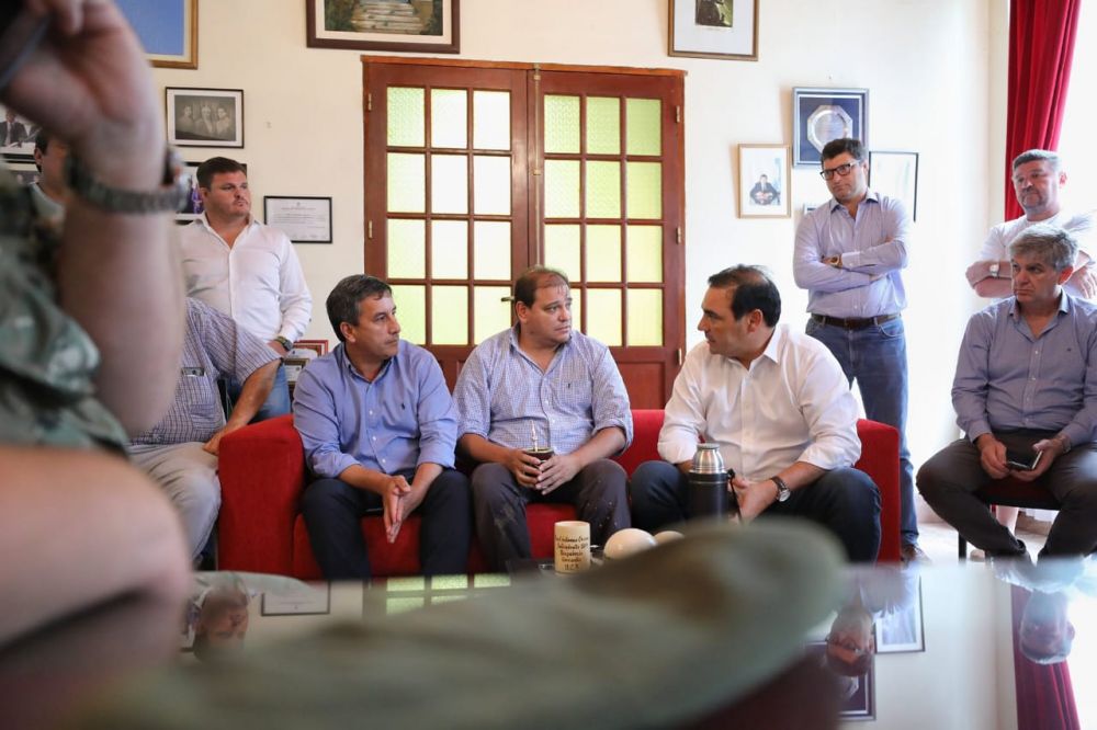 El Gobernador Valdés encabezó el Comité de Crisis y garantizó respuestas ante las inundaciones