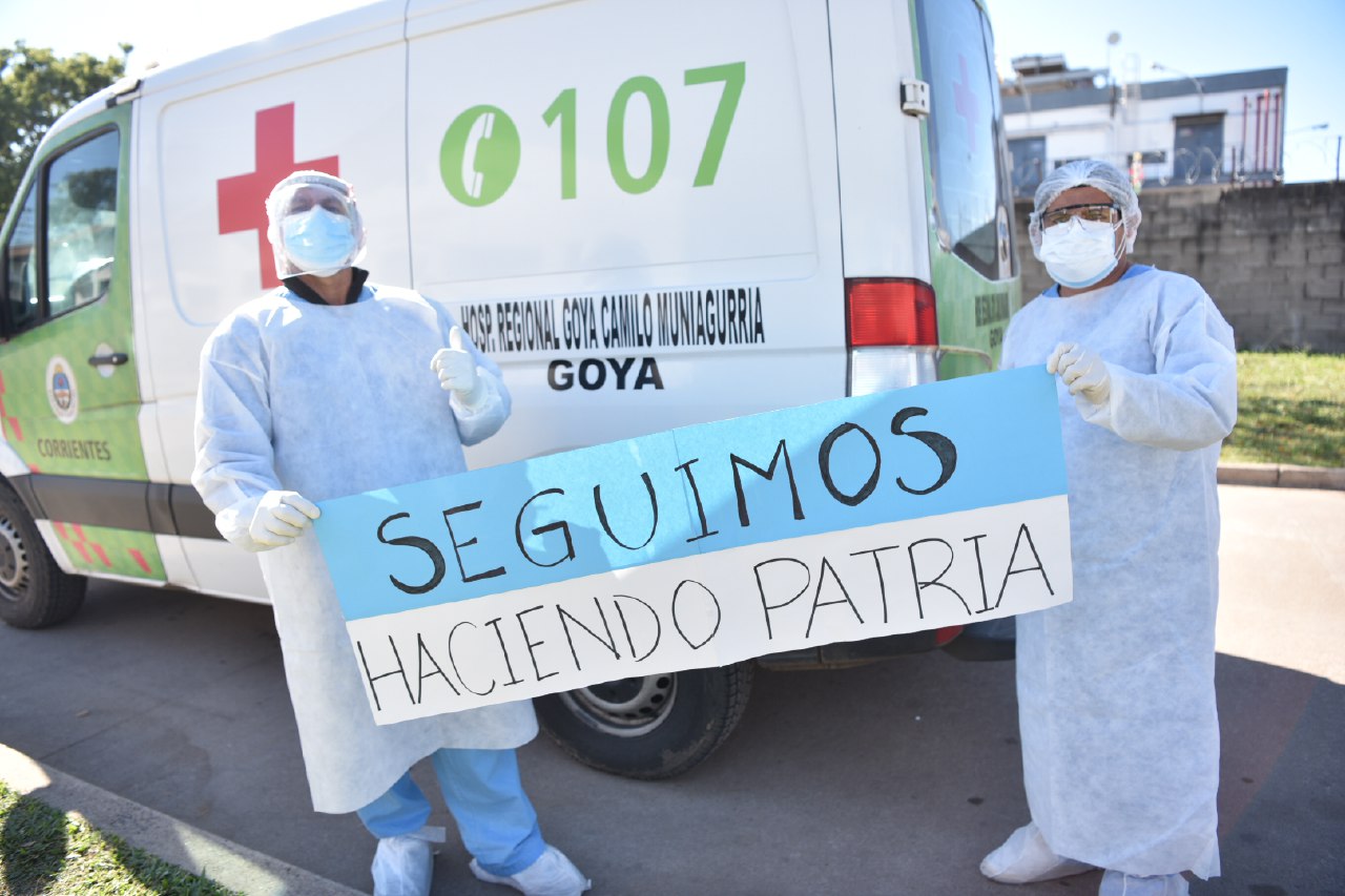 "Seguimos haciendo Patria", el lema de los trabajadores del Hospital de Campaña