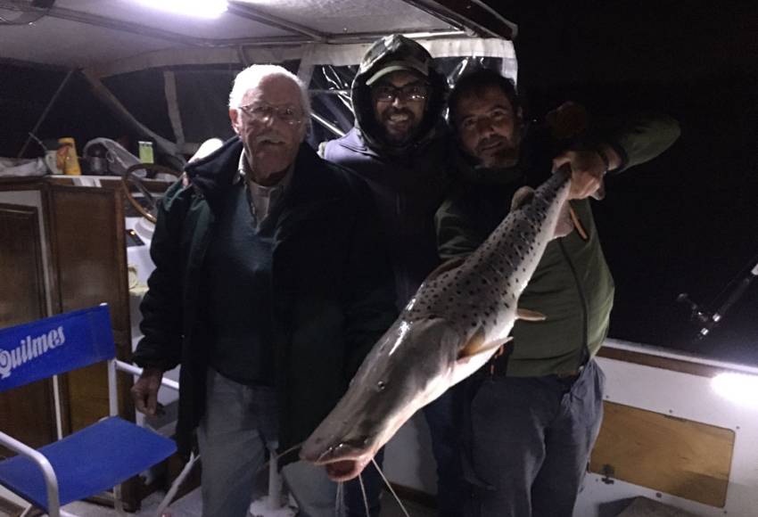 Fiesta del Surubi: participó con sus hijos y ganó el mundial de pesca