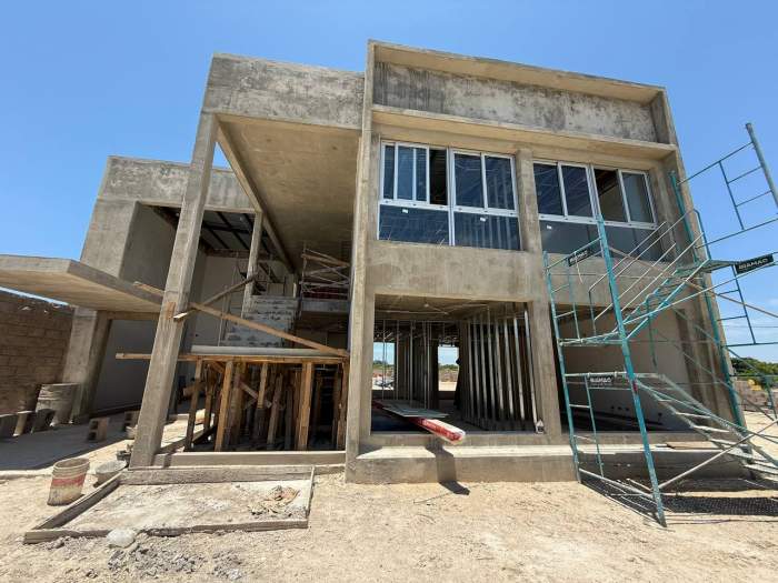 Valdés mostró los avances de obra de la Comisaría del Campus