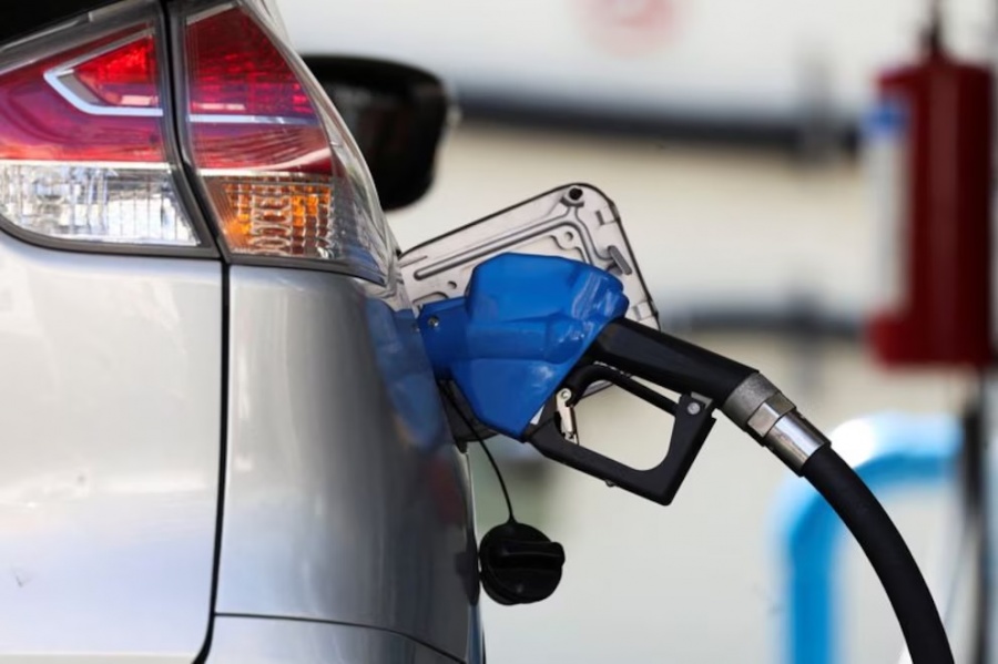 YPF anunció que la nafta bajará en promedio un 2% esta semana