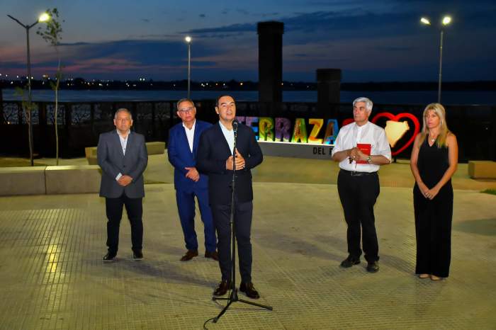 Valdés y Tassano inauguraron el Paseo "Terrazas del Paraná"