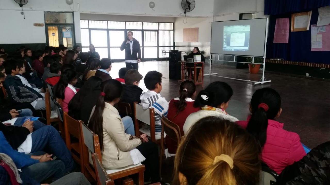 Se realizó una capacitación sobre Educación Sexual en el Colegio Secundario de Libertador