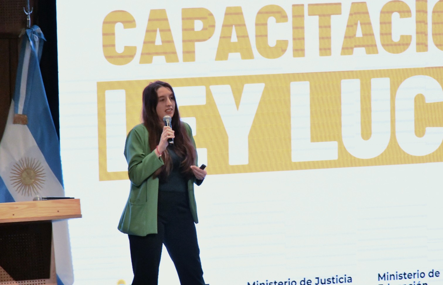Docentes de la provincia se capacitaron sobre la Ley Lucio