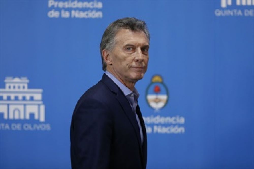 Macri dejó firmado el decreto del veto a la ley de tarifas