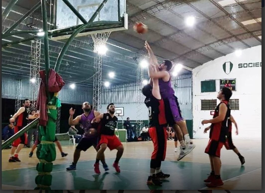 Basquet  local empiezan los Play Off