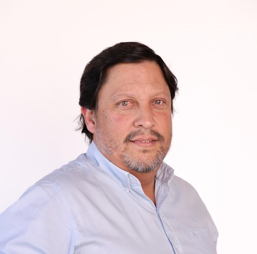 Miguel Nacho Esquenón vuelve a la política como candidato a concejal por la alianza “Vamos Corrientes en Esquina”