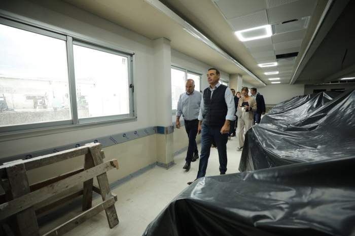 Valdés recorrió las instalaciones del futuro Instituto de Oncología