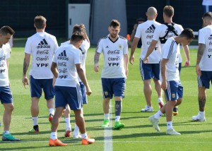 En AFA piensan en la demanda que se avecina tras la suspensión del amistoso