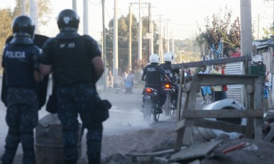 Alvear: Delincuentes se balearon con la Policía en plena faena clandestina y escaparon