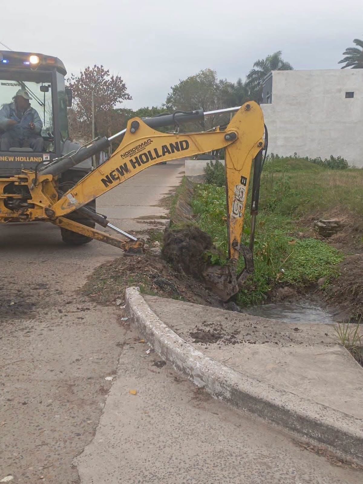 Esquina: las lluvias acumulan 42 milímetros y mantienen cortada una importante intersección