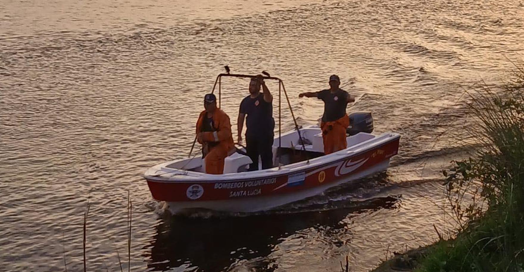 Hallaron sin vida al joven que era buscado en el río Santa Lucía
