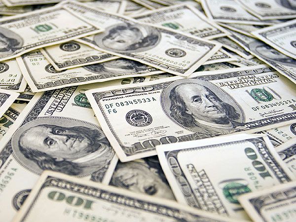 A pesar del anuncio de Macri, el dólar volvió a subir y superó los $34