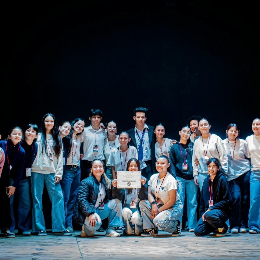 El II Encuentro Intercolegial de Teatro en el CENTRO CULTURAL ESQUINA