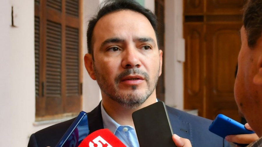 Aumento salarial para estatales: Valdés adelantó que "impactará en marzo"