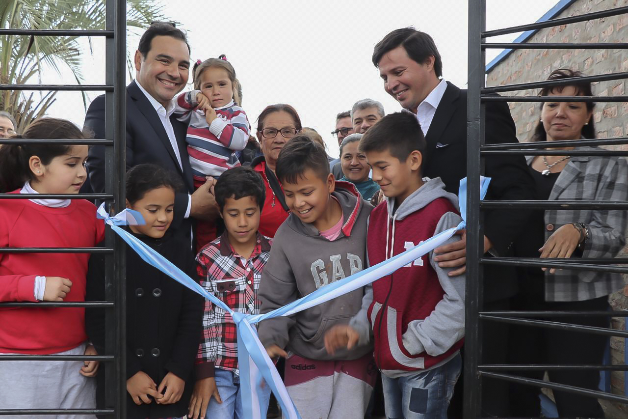 Valdés, continúa apostando a obras de infraestructuras educativas y ratificó el apoyo a la calidad de vida de los mburucuyanos