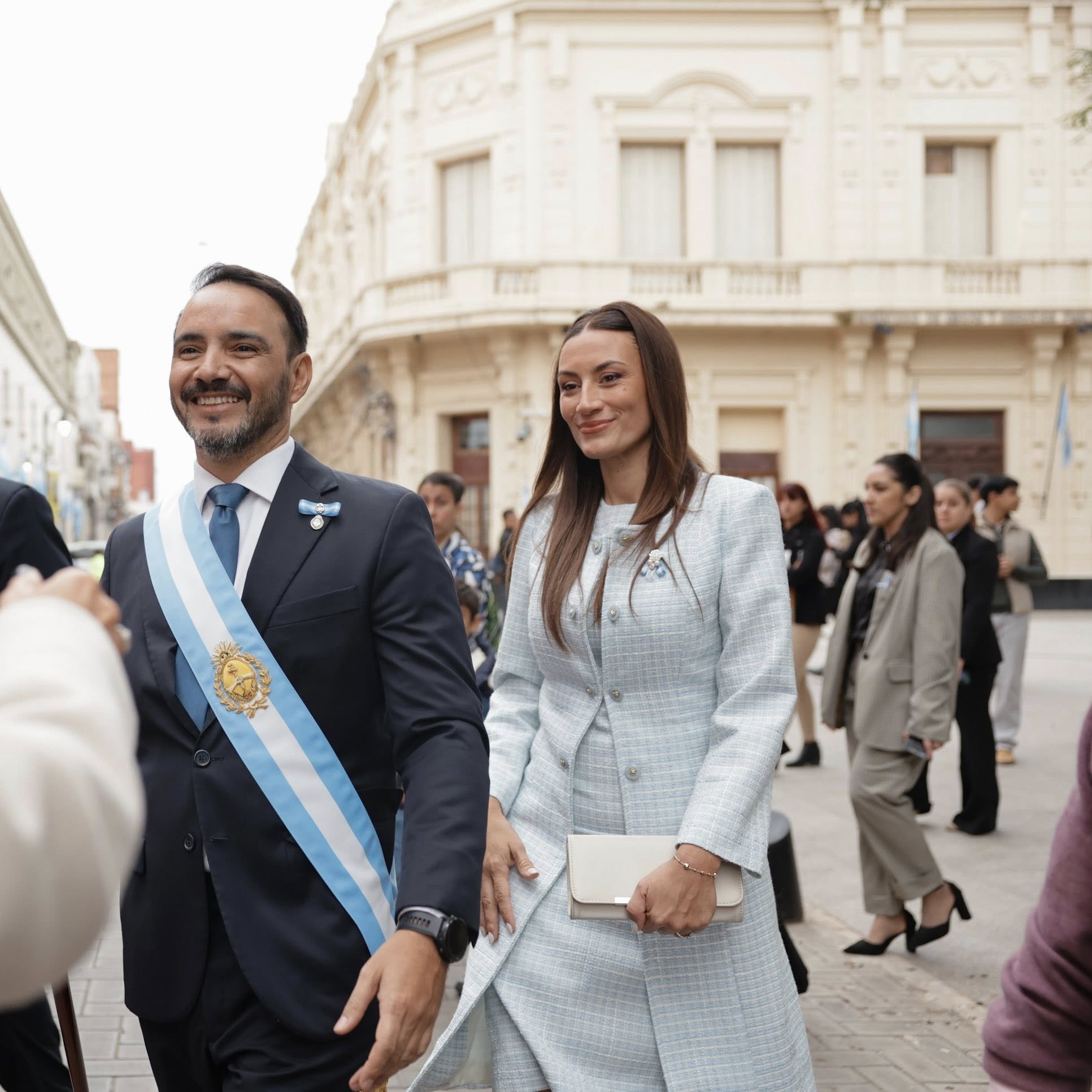 25 de Mayo: Juan Pablo Valdés recibió el saludo de los Cazadores Correntinos