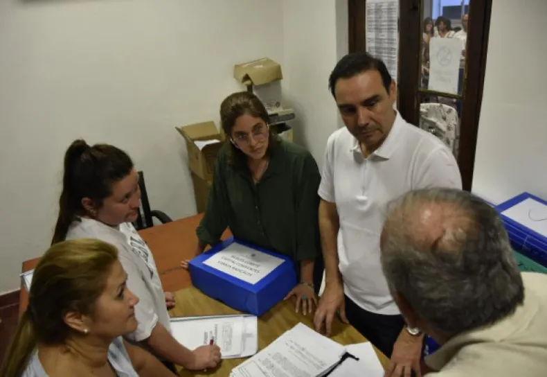 Valdés va por la consolidación de la UCR y de la alianza para 2025