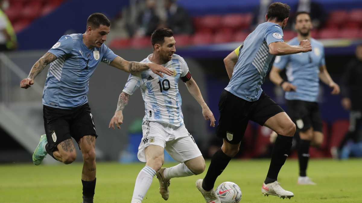 Argentina - Uruguay, por las Eliminatorias: entradas agotadas en tres horas