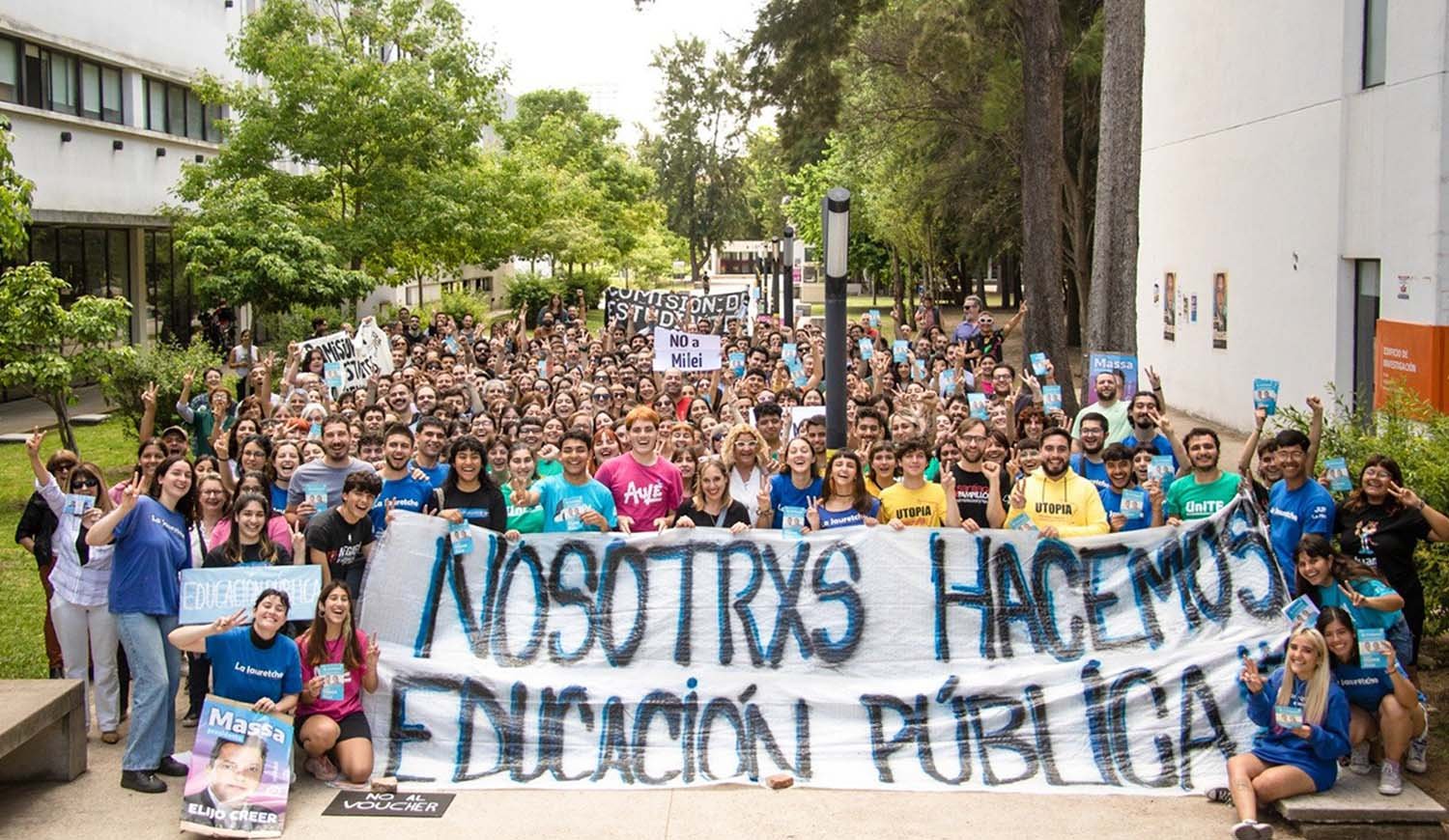 La Educación Pública en la Calle: Un Llamado a la Defensa Universitaria