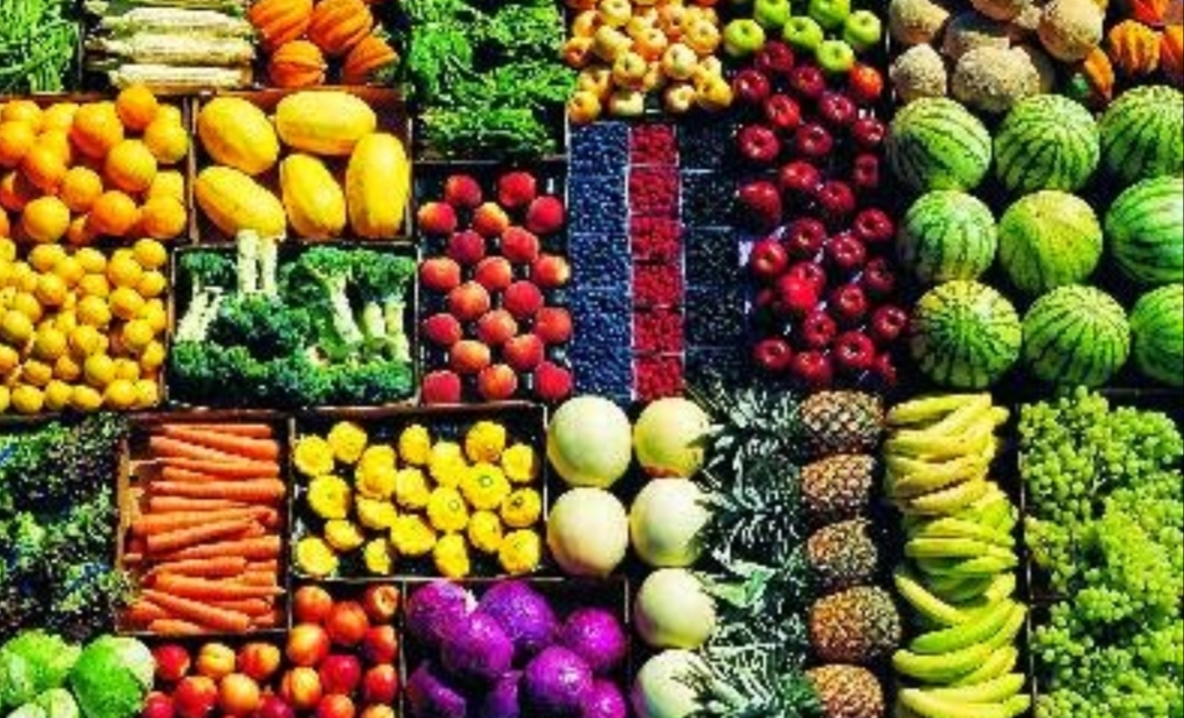 Camión de Frutas y verduras en Esquina