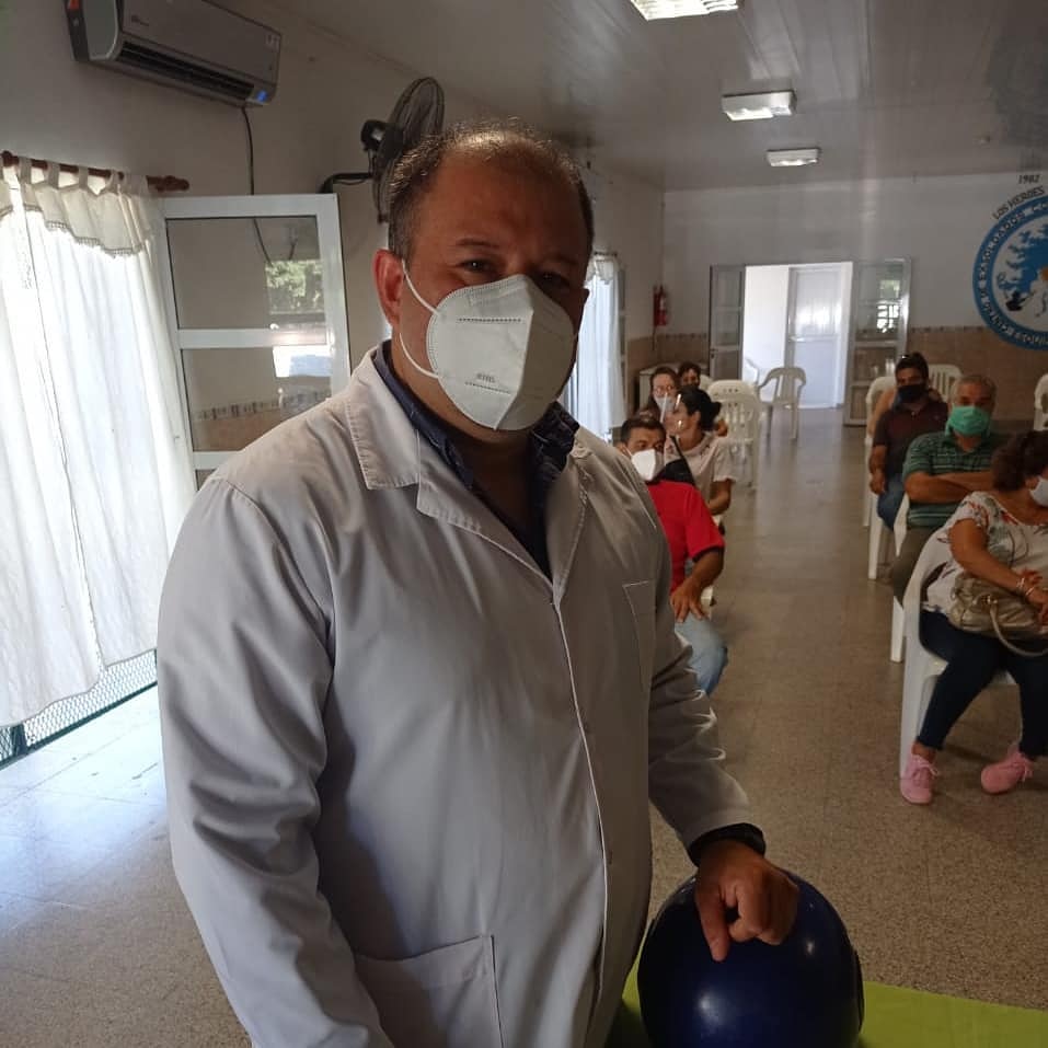 "Las vacunas que se le aplicó a la población no son adulteradas"