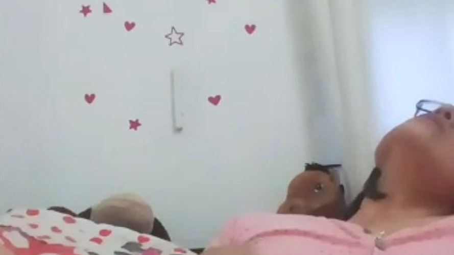 Escándalo sexual en Santa Fe: una docente le envió un video masturbándose a un alumno de 14 años