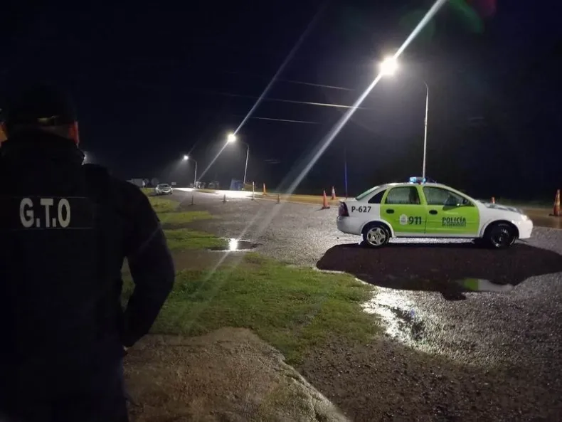 Camión atropelló y mató a un peatón sobre ruta 12