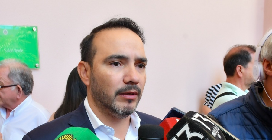 "Eficiencia de los recursos": cómo se reordenarán los ministerios en Corrientes