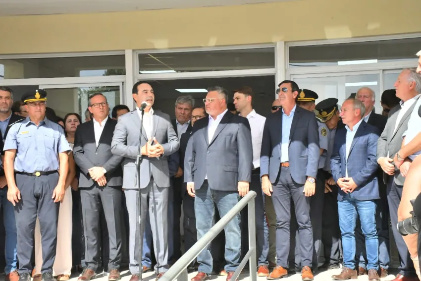 En Monte Caseros, Gustavo Valdés inauguró una nueva Comisaría