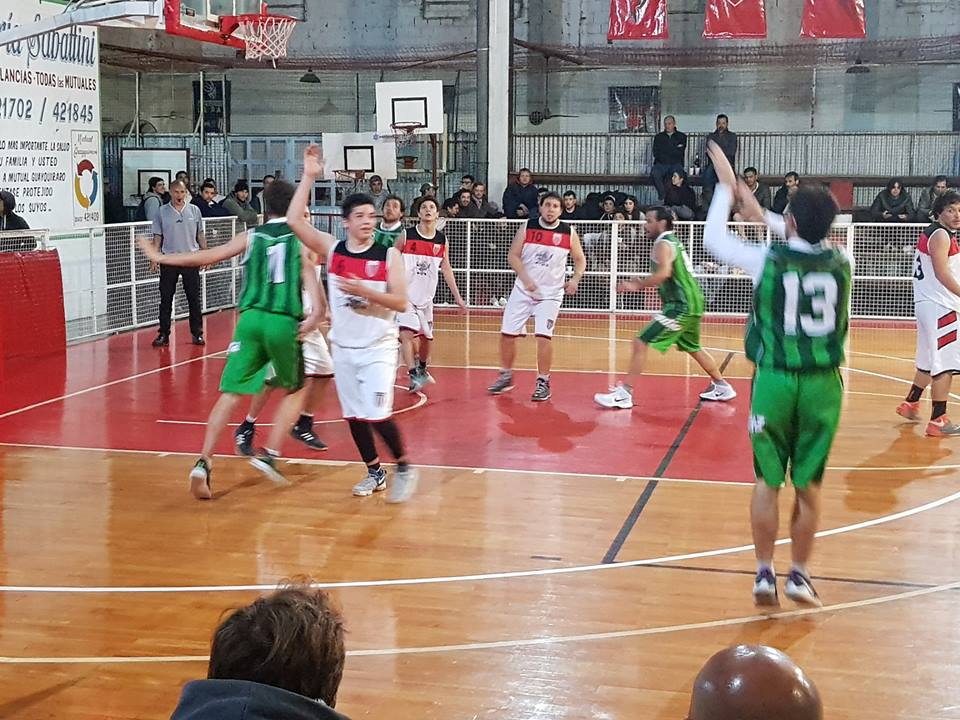 Ganaron Sportiva y Foot Ball en la quinta fecha del Apertura