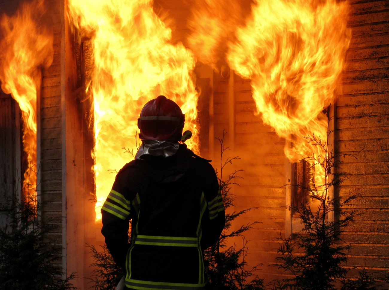 Esquina: incendio arrasó con la casa de una concejal