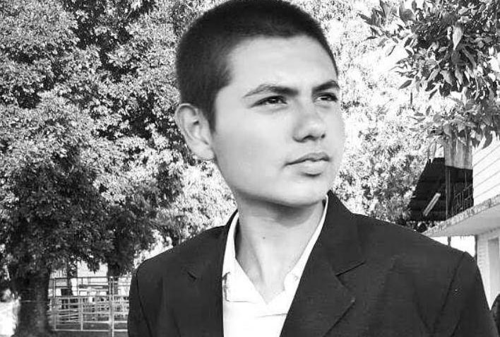 Buscan a un estudiante del Interior que desapareció misteriosamente en la Capital