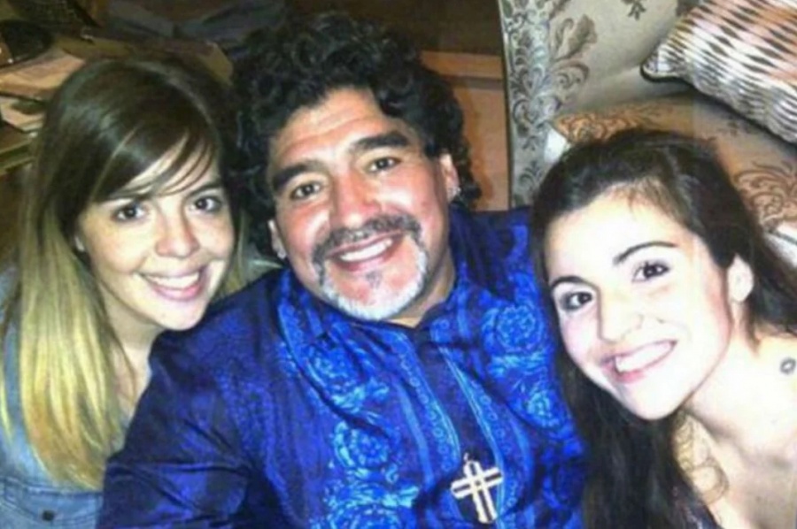 Las hijas de Maradona recordaron a su padre en el día de su cumpleaños