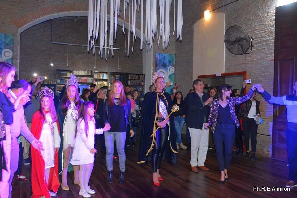 Se presentaron los Carnavales Esquinenses 2019, con reinas y temas de cada comparsa