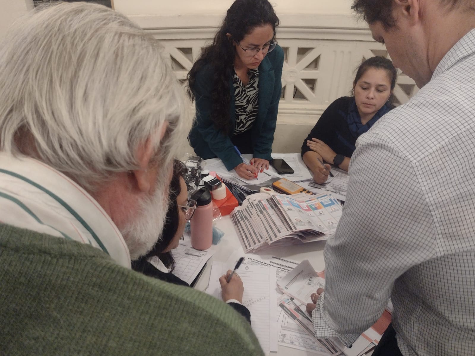 Elecciones en Esquina: comenzó la apertura de urnas