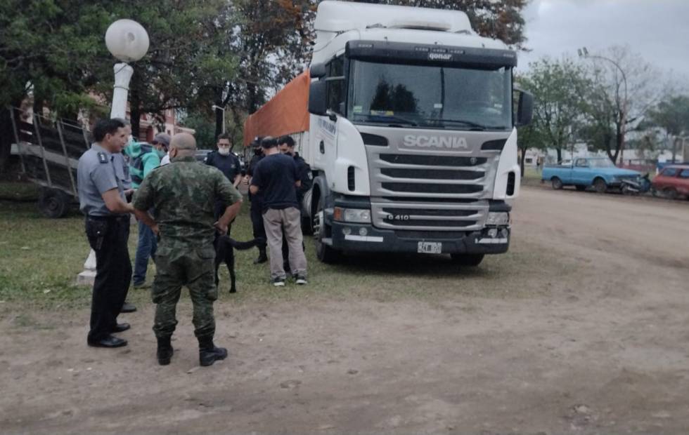 Estaba escondido en Goya el camión que atropelló y mató a un motociclista en Esquina