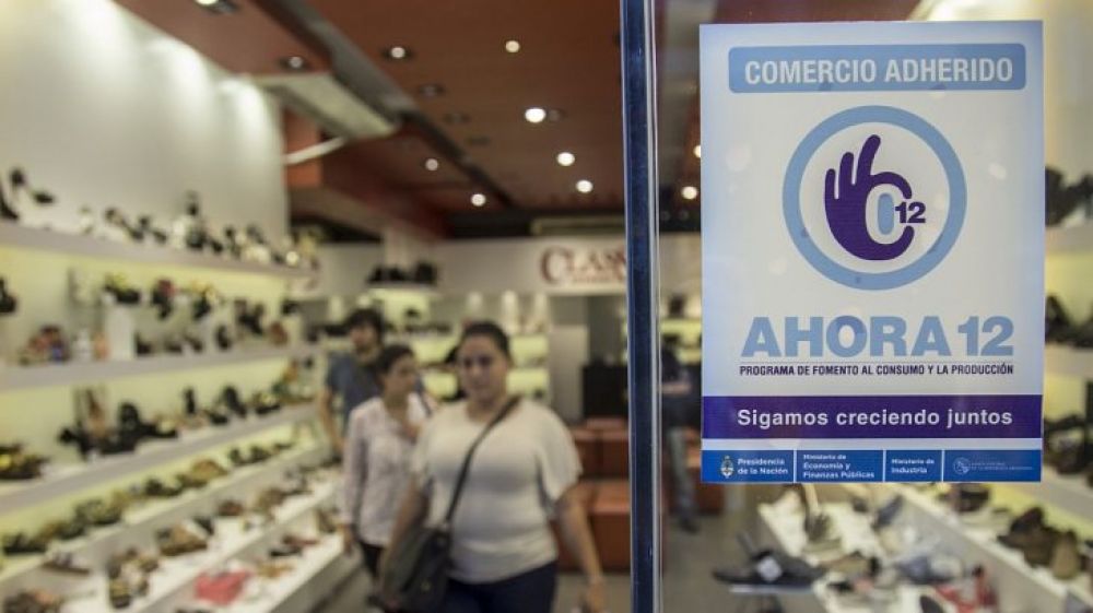 El gobierno relanza el plan Ahora 12 para reactivar el consumo