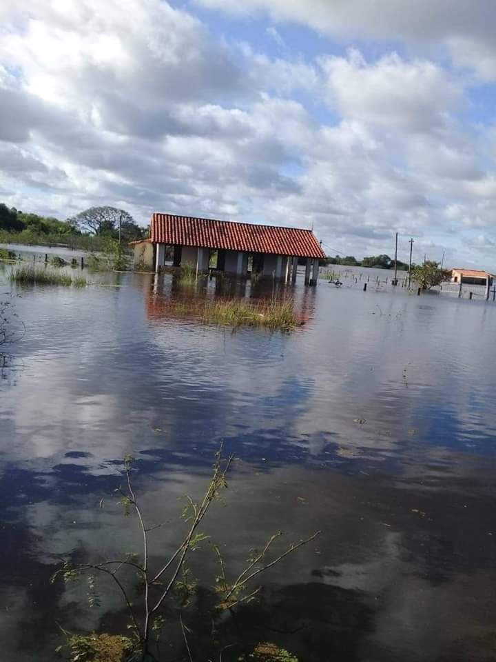 Impactantes fotos de Formosa: El río Paraguay al borde de una catástrofe natural