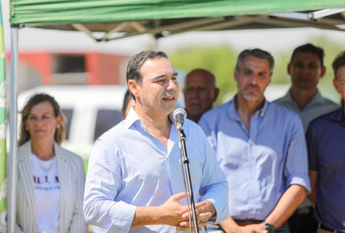 Gustavo Valdés inaugurará obras viales en Caá Catí e Itá Ibaté