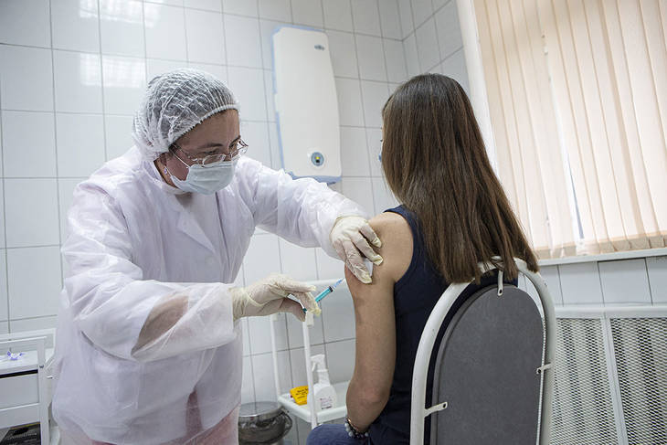 Vacunación: Habilitan la preinscripción de docentes