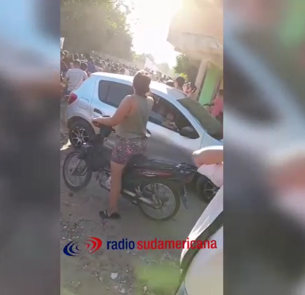 Video: Así fue el masivo velorio para despedir a Lautaro Rosé