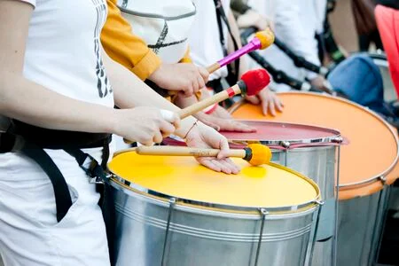 Carnaval en Esquina: se presenta una nueva batería