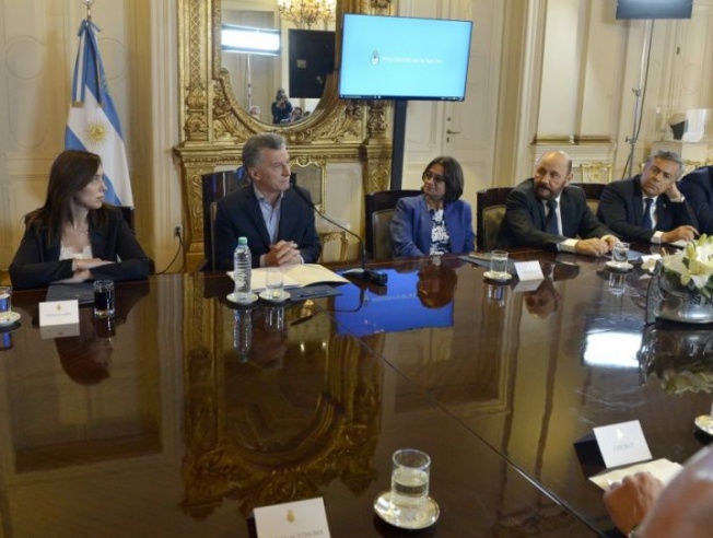 Nación cita a gobernaciones para discutir cómo repartir el impacto de tarifas