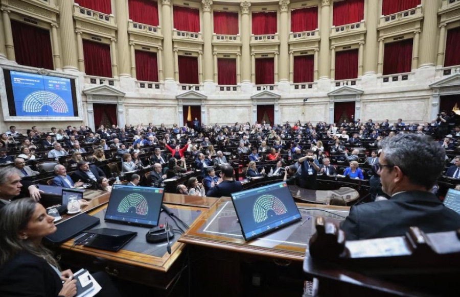 La oposición presiona para sesionar en Diputados y aprobar los cambios en la ley de DNU