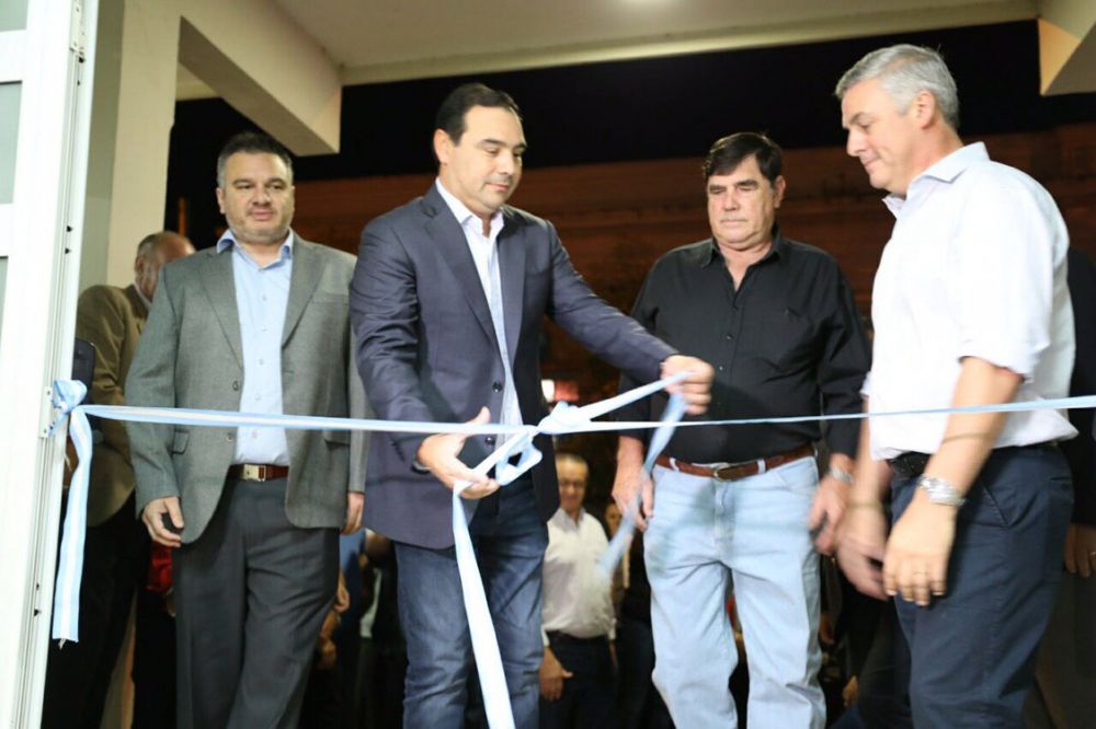 Bella Vista: El Gobernador inauguró obras en el Club Juventud