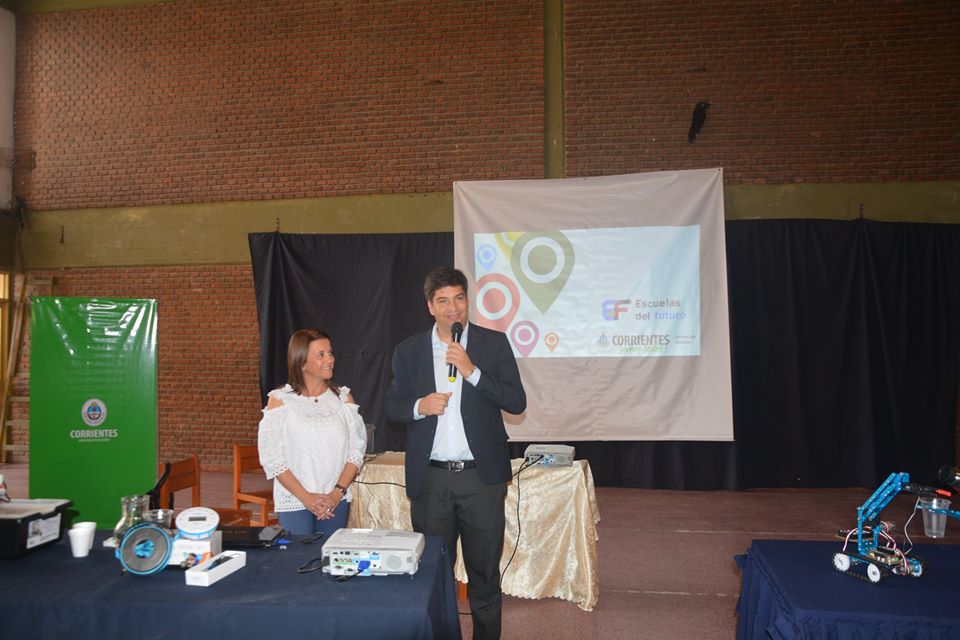 PRESENTACIÓN DEL PROYECTO ESCUELA DEL FUTURO.