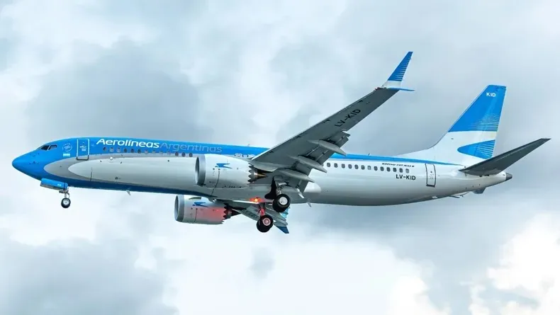 Diputados comienza a discutir la privatización de Aerolíneas Argentinas en el Congreso