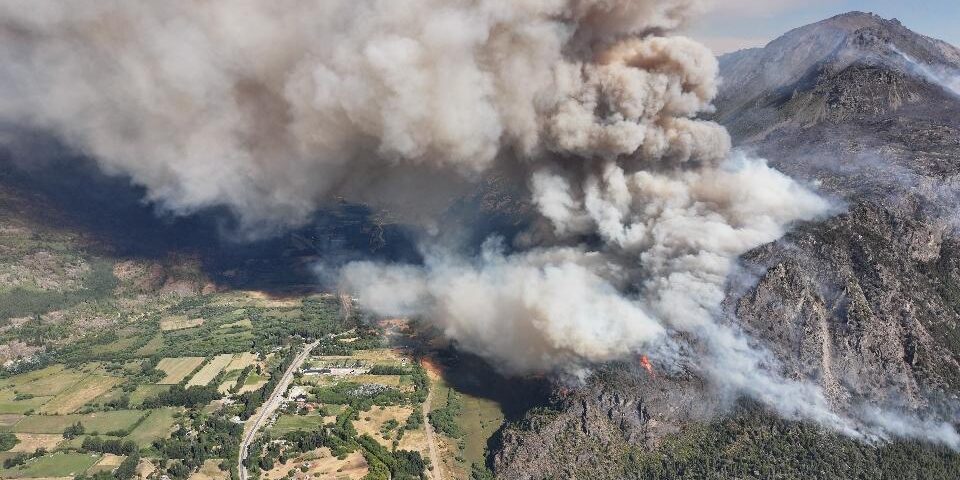Incendios en la Patagonia: aplicaron multas de hasta $6 millones a personas que encendieron fogatas en zonas prohibidas