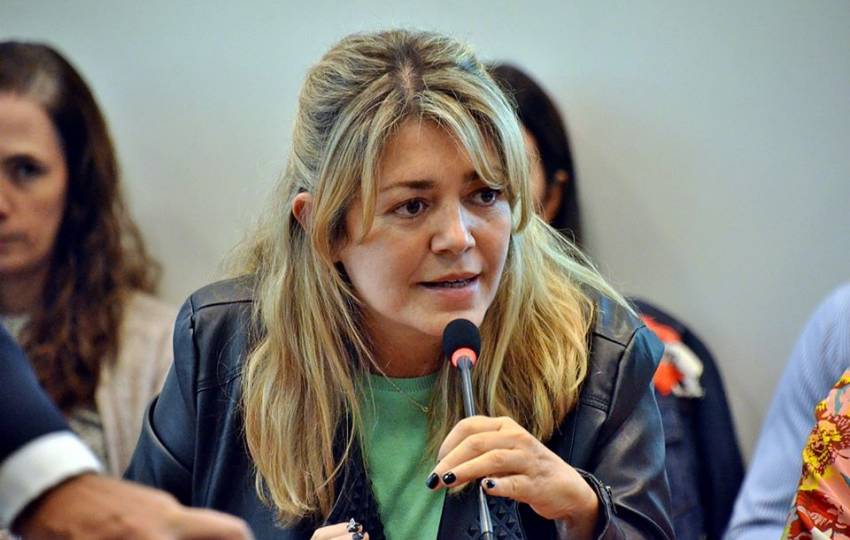 Ante denuncia pública, la diputada nacional Estela Regidor pidió licencia